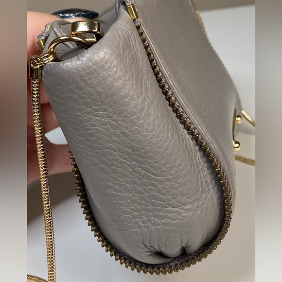 Juicy Couture Vintage Rare Leather Mono Crossbody Bag Gray with Gold Chain - Picture 3 of 12